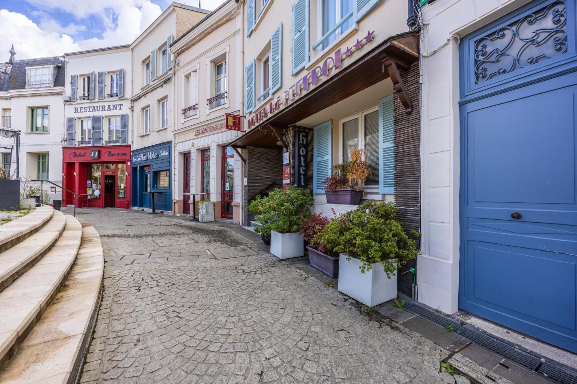 Hotel Le Beffroi Dreux Exterior photo